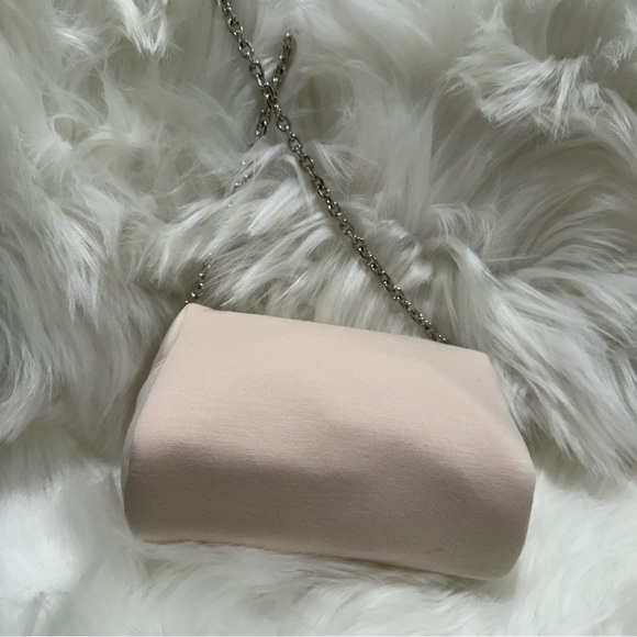 Dior Baby Pink Cosmetic pouch with crossbody chain - Picture 9 of 15